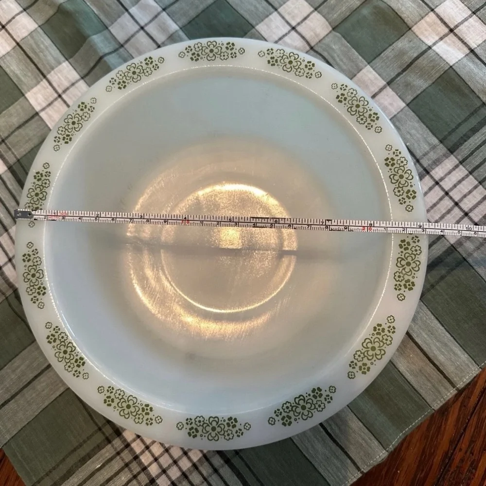 Anchor Hocking Glass VTG 70’s Large Avocado Green Floral White Milk Glass Bowl